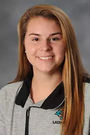 Caroline Williams 2017 headshot