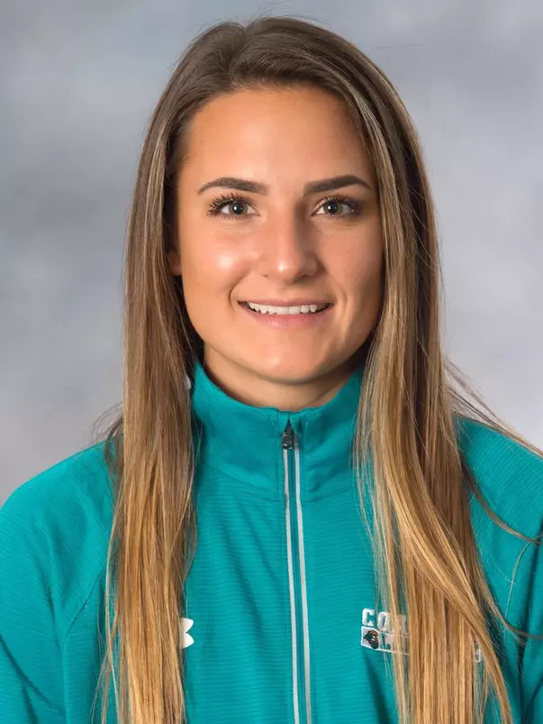 Sophie Crowther 2018 headshot 4