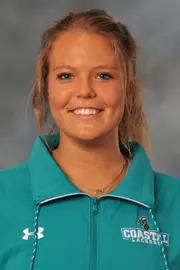 Julia Lucas 2019 headshot