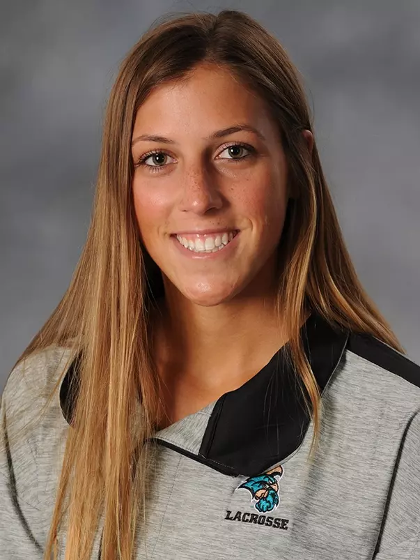 Lyla Robinson 2017 headshot lax