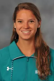 Madeline Bromley 2019 headshot