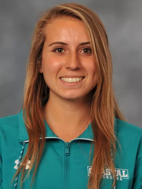 Allie Daumeyer 2020 headshot