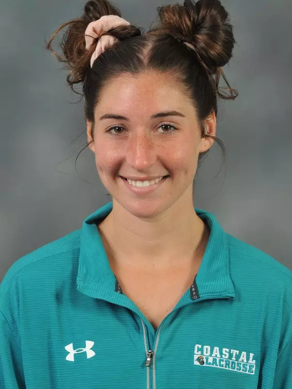 Anya McSorley 2020 headshot