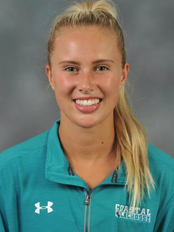 Avery Drouin 2020 headshot