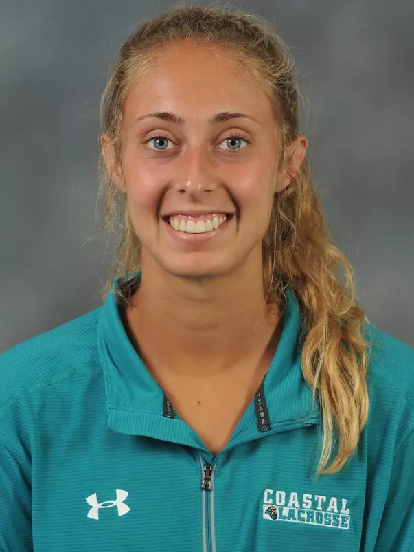 Bethany Bruck 2020 headshot