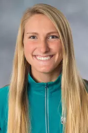 Julia Imbo 2018 headshot