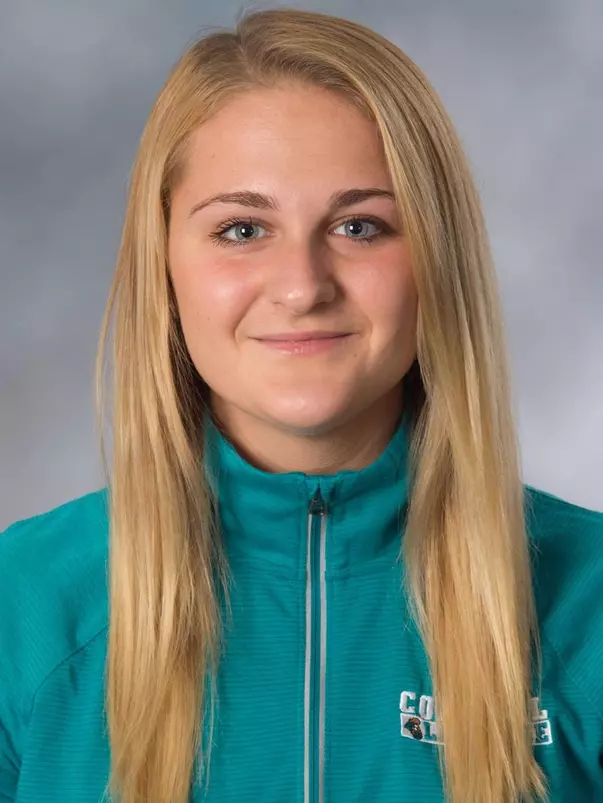 Kennedy Smith 2018 headshot