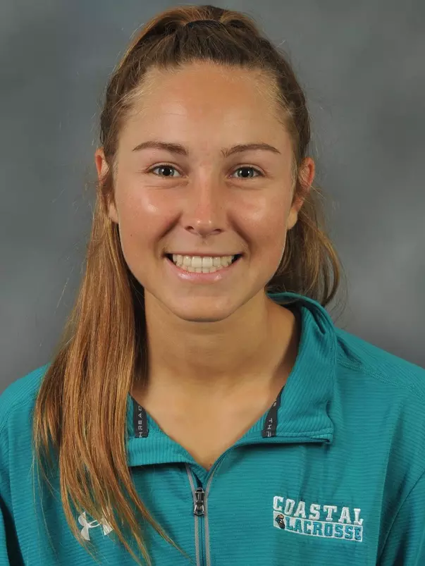 Kiley Davis 2020 headshot