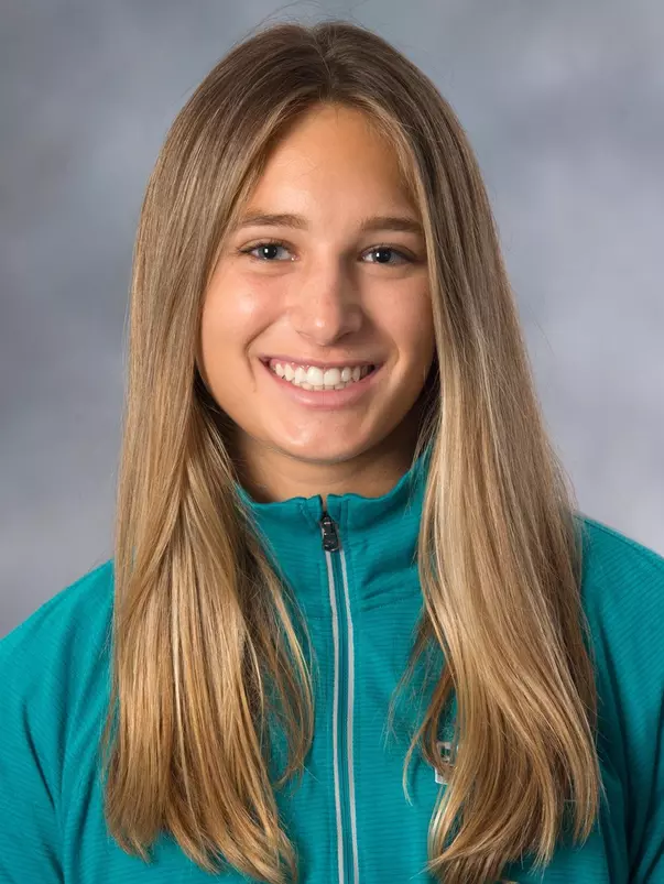 Nina Orsimarsi 2018 headshot