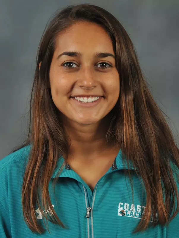 Paulina DeAnda 2020 headshot