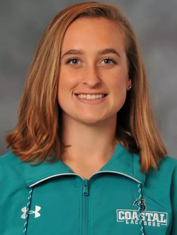 Regan McComb 2019 headshot