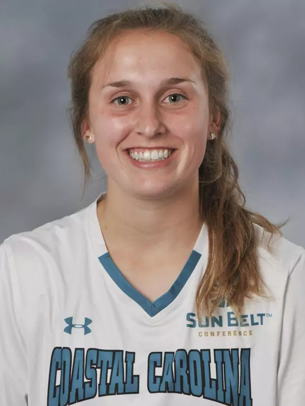 Abby Gashel 2018 headshot