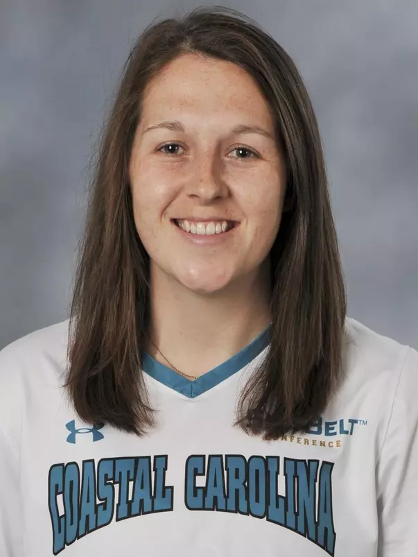 Lauren Dabner 2018 headshot