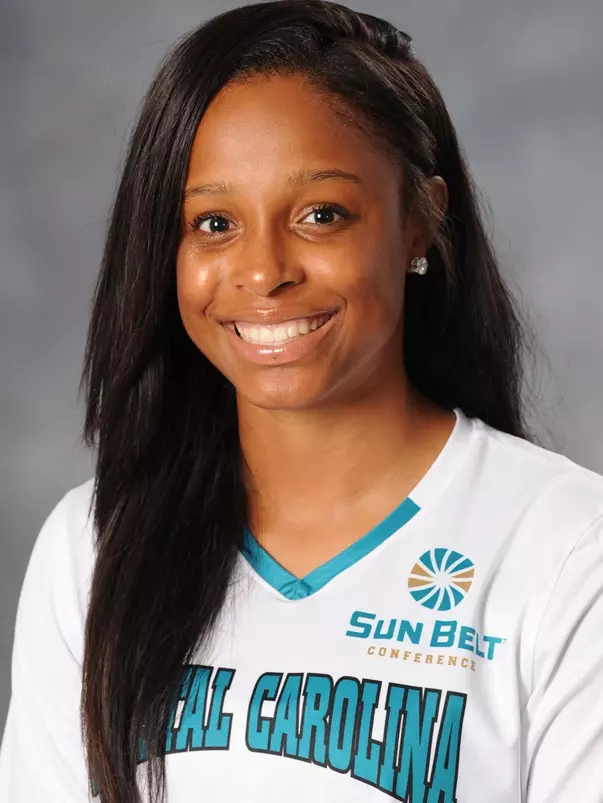 Alexis Magruder 2016 headshot