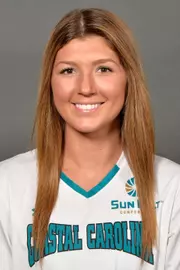 Montanna Hill 2017 headshot