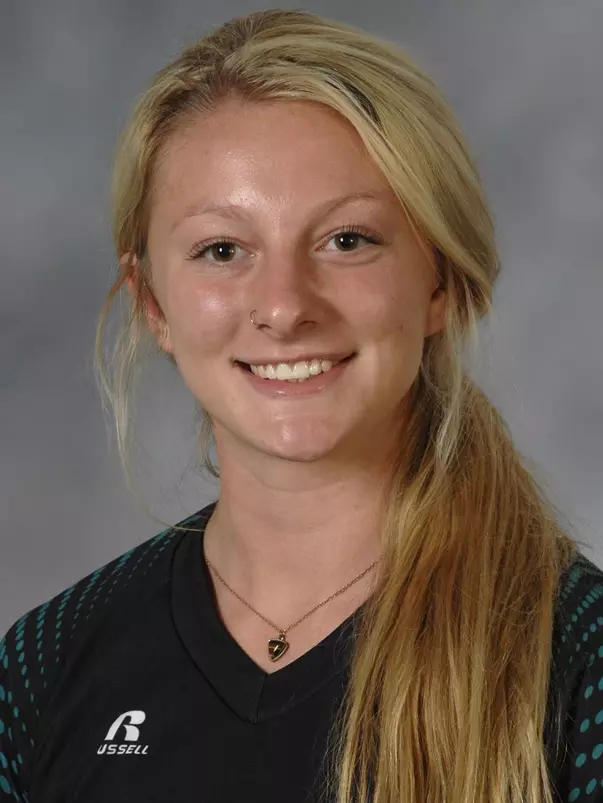 Ashley Lynch 2014 headshot