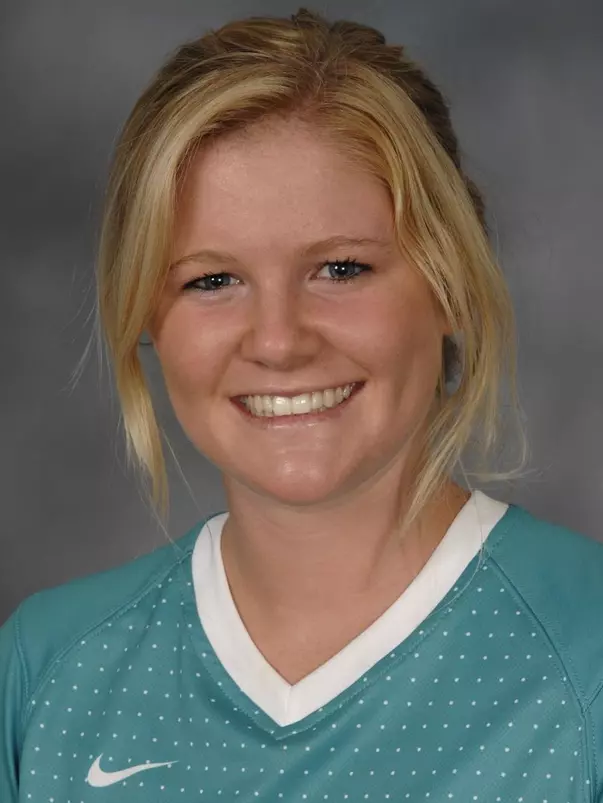 Darbie Kelley 2013 headshot