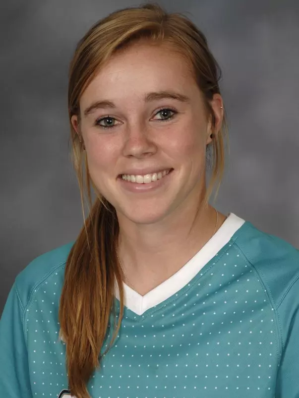 Ellie Taylor 2013 headshot
