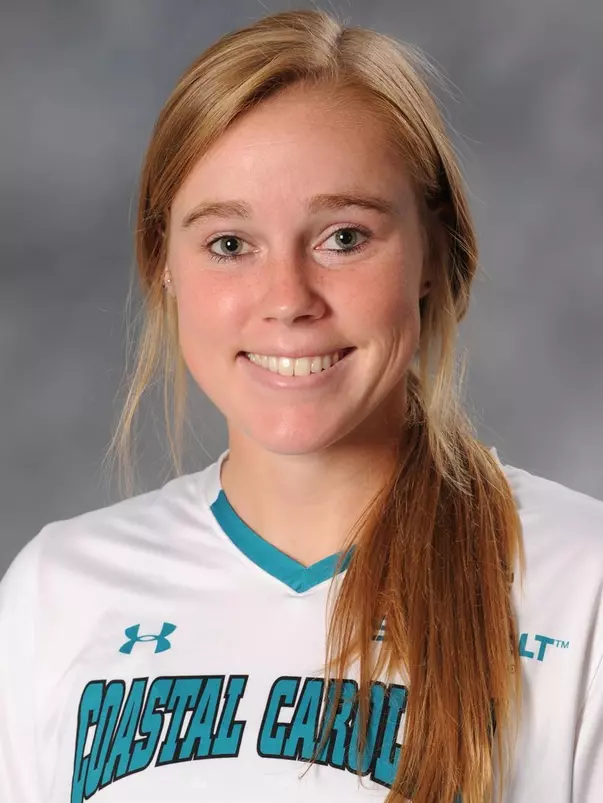 Ellie Taylor 2016 headshot