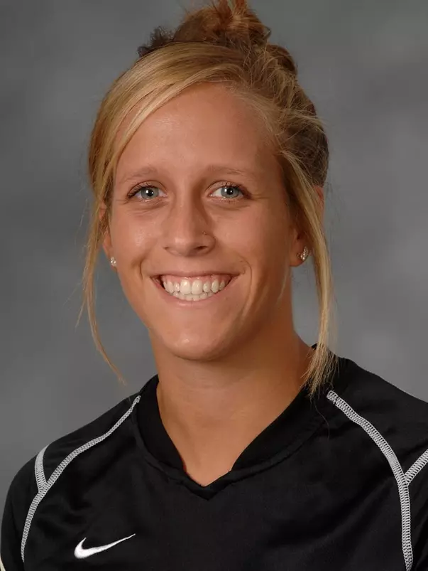 Christina Stern 2012 headshot