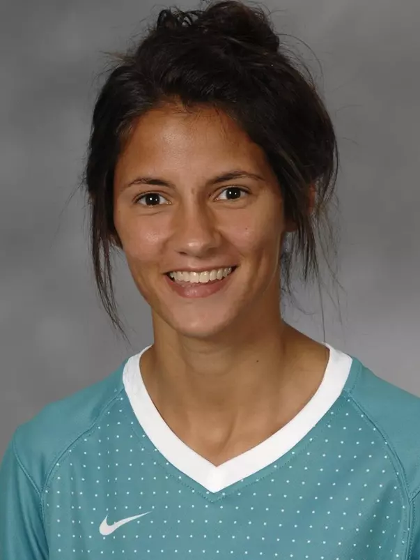 Amanda Clark 2011 headshot