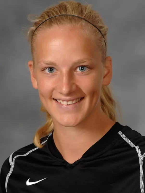 Fia Jonsson 2012 headshot