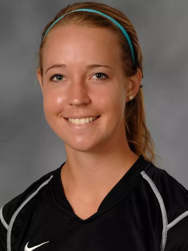 Megan Wagner 2012 headshot