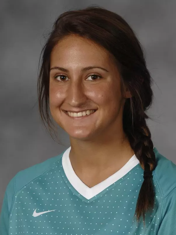 Hannah Brown 2011 headshot