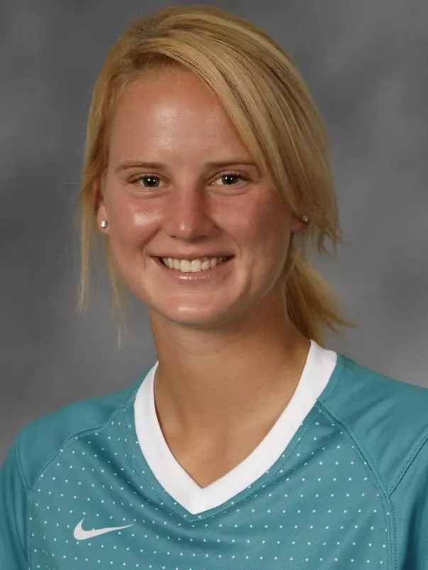 Anna Lowe 2011 headshot