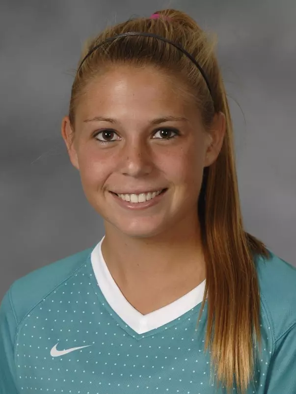 Chelsea Strange 2011 headshot