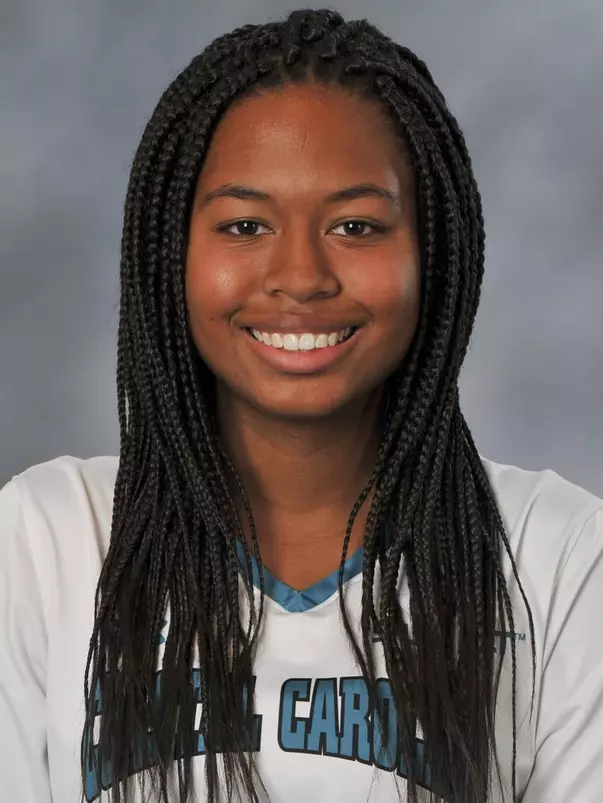 Ariana Monroe 2018 headshot