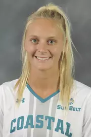 Baylee Price 2019 headshot