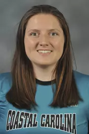 Eva Knapstein 2019 headshot