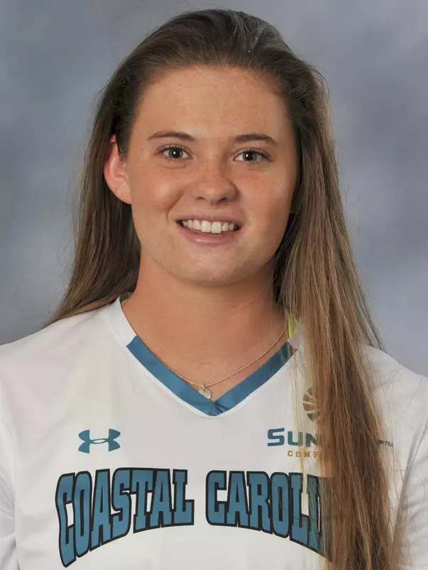 Kiera Heslam 2018 headshot