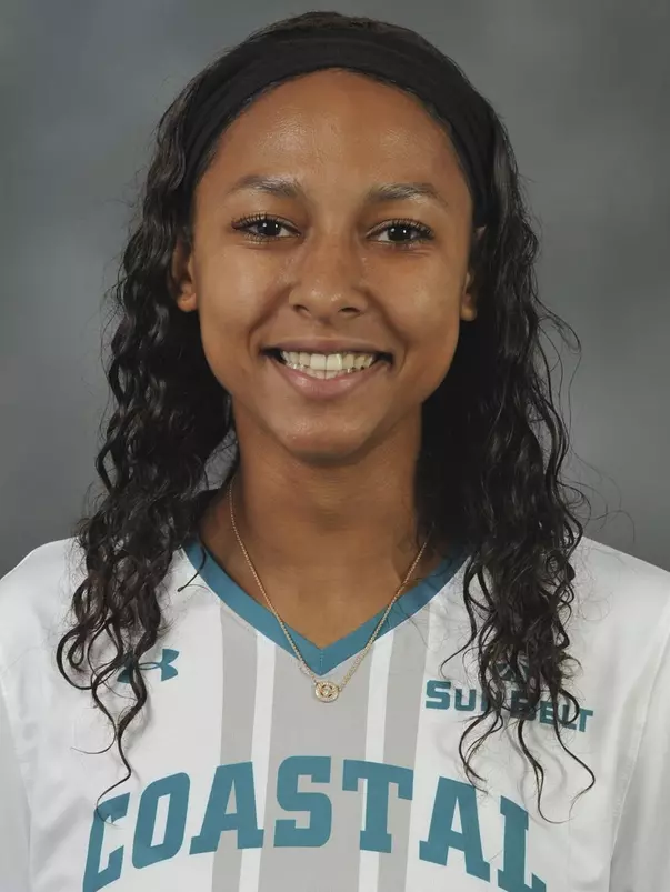 Santana Pressley 2019 headshot