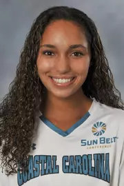 Brianna Oliver 2018 headshot