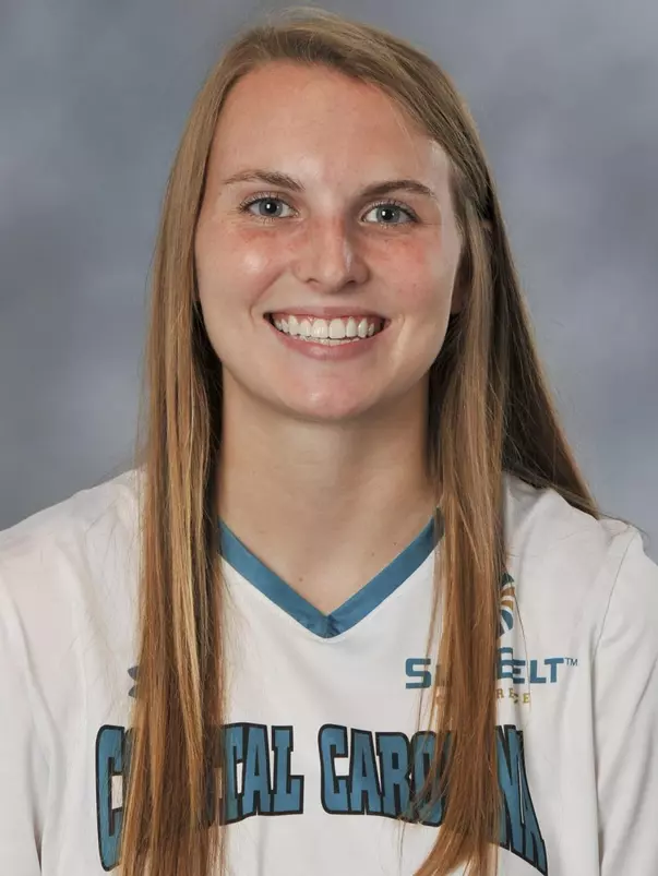 Caroline Weiss 2018 headshot