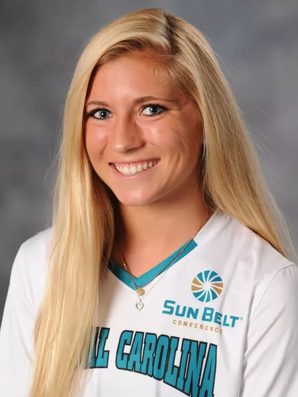 Gabby Smychynsky 2016 headshot
