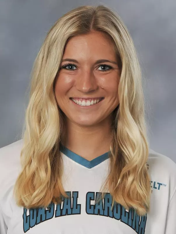 Gabby Smychynsky 2018 headshot