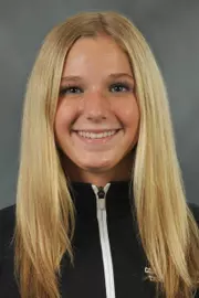 Sydney Swanker 2020 headshot