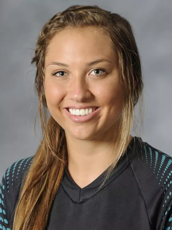 Brenna Leftwich 2015 headshot
