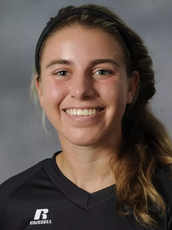 Haley Evans 2015 headshot