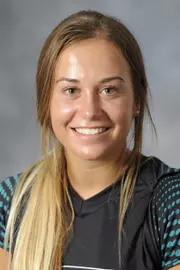 Madi Simons 2015 headshot