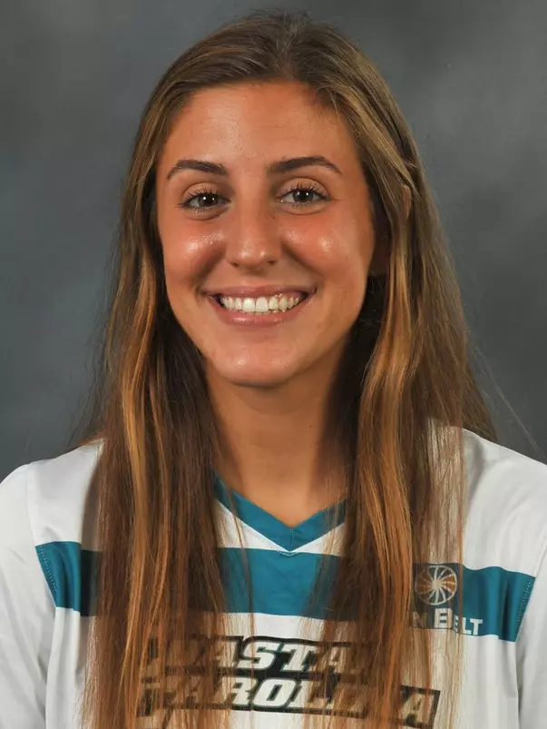 Ashley Bosmans 2020 headshot