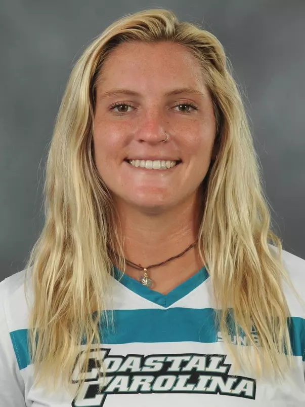 Brayleigh Jones 2020 headshot
