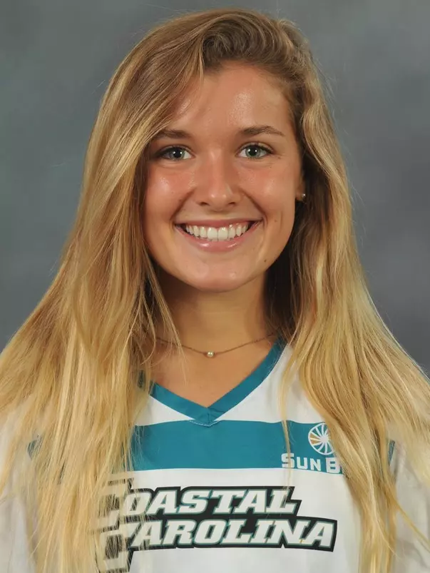 Ellie Wolski 2020 headshot