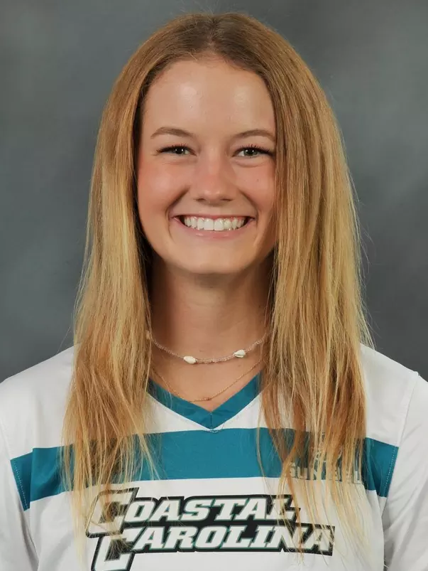Megan Brouse 2020 headshot