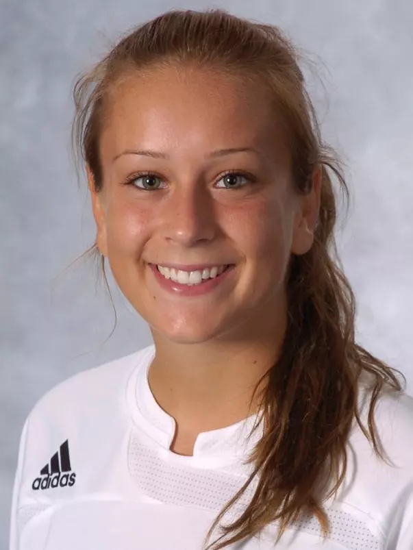 Anna Tupy 2007 headshot