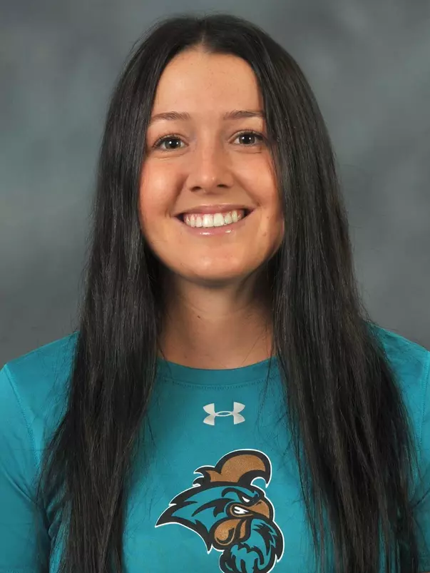Somer Dalla-Bona 2020 headshot