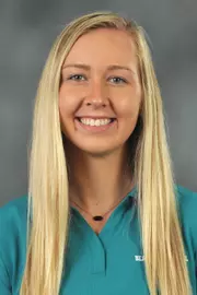 Kendra Lukacs 2021 headshot